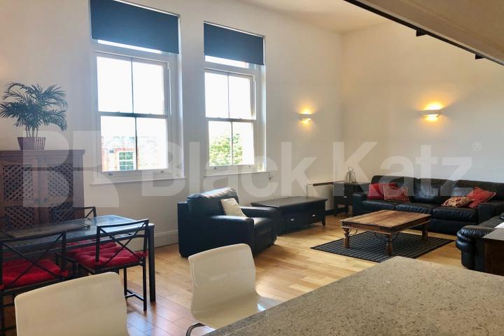 1200 Sq.Ft of living & entertaining space Charlotte Court Old Kent Road, Borough